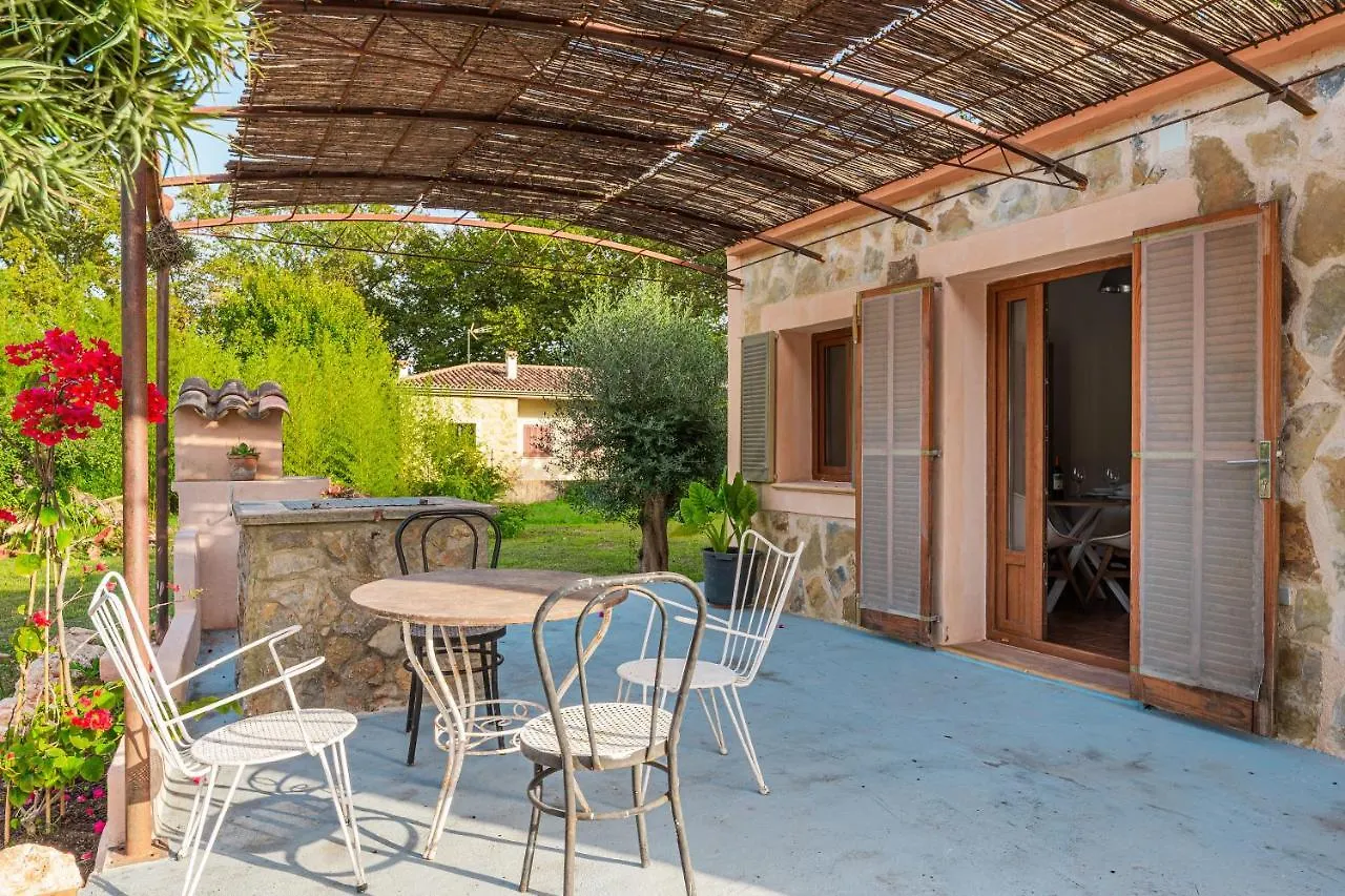 Finca Ses Pomeres Puigpunyent  Spain