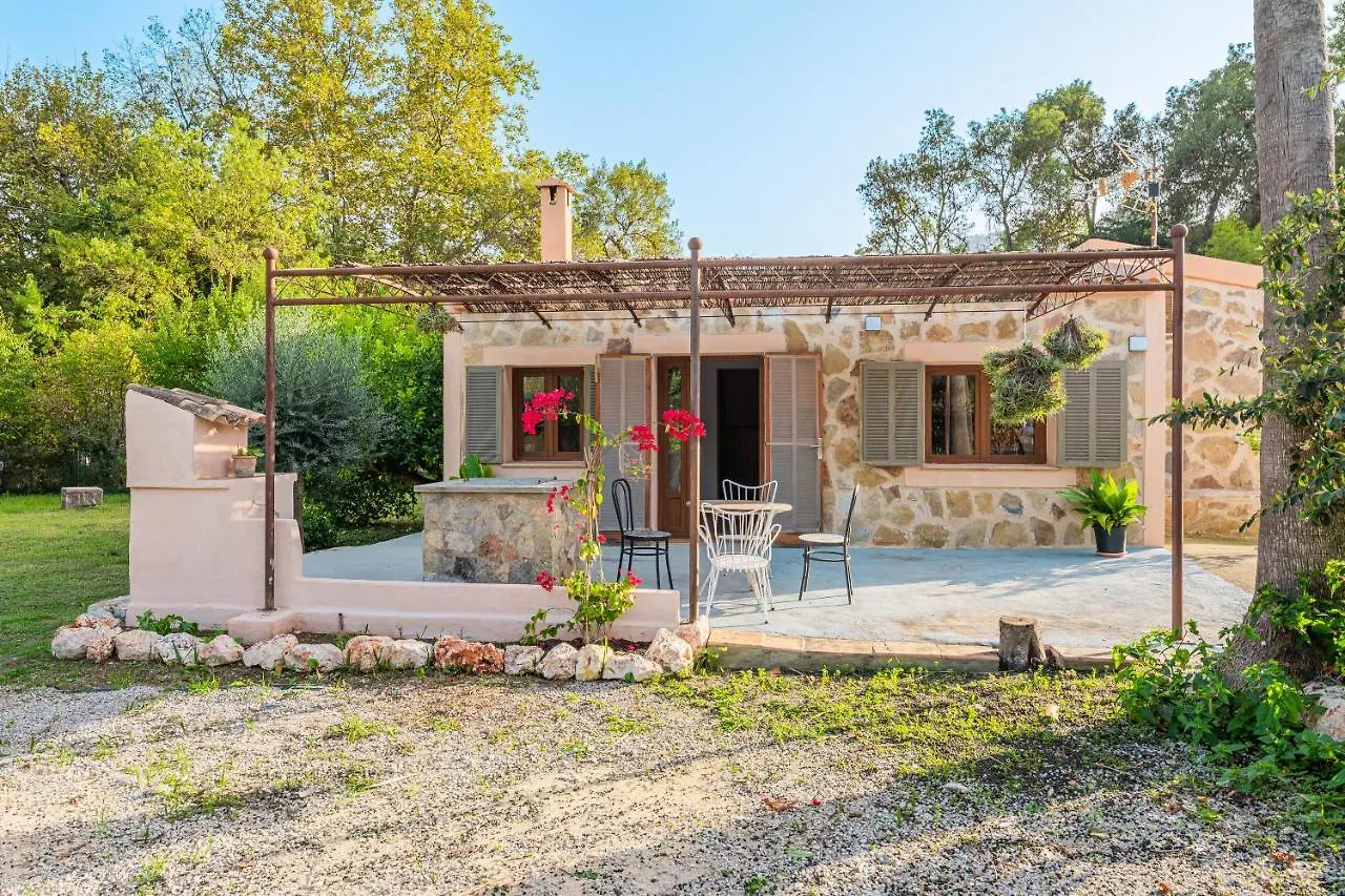 Finca Ses Pomeres Puigpunyent  Villa